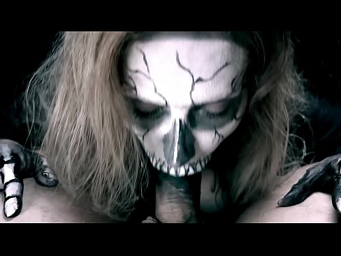 ❤️ Ragazza demonia chì succhia u cazzo cù a so bocca nera è ingoia cum. ❤ Video porno à porn co.nastypornpics-com.ru ❌❤