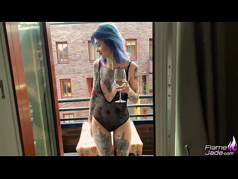 ❤️ Ragazza tremenda chì succhia cù una bocca è cazzo appassionatamente sottu à u celu apertu ❤ Video porno à porn co.nastypornpics-com.ru ❌❤